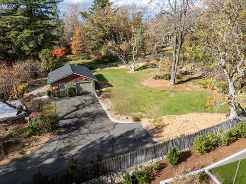 Tiny photo for 2241 Dellwood Avenue, Medford, OR 97504 (MLS # 220212035)