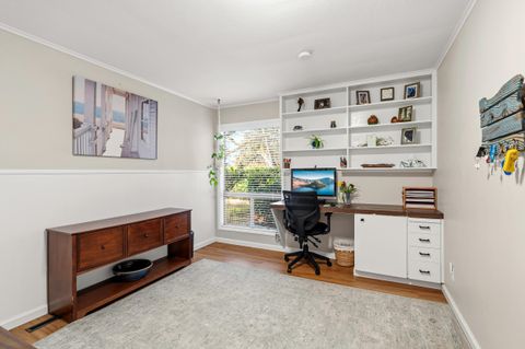 Tiny photo for 2241 Dellwood Avenue, Medford, OR 97504 (MLS # 220212035)