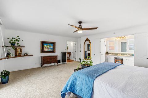 Tiny photo for 2241 Dellwood Avenue, Medford, OR 97504 (MLS # 220212035)