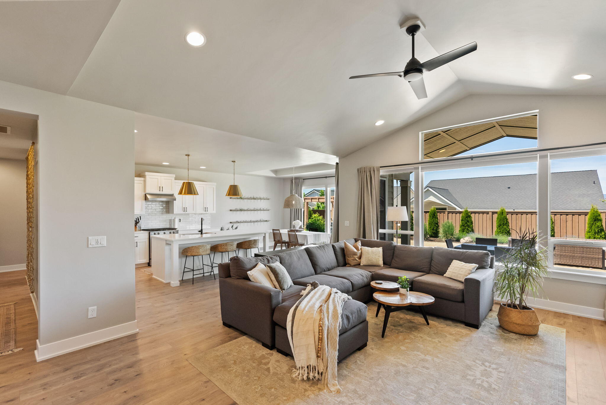 Petrosa - Residential