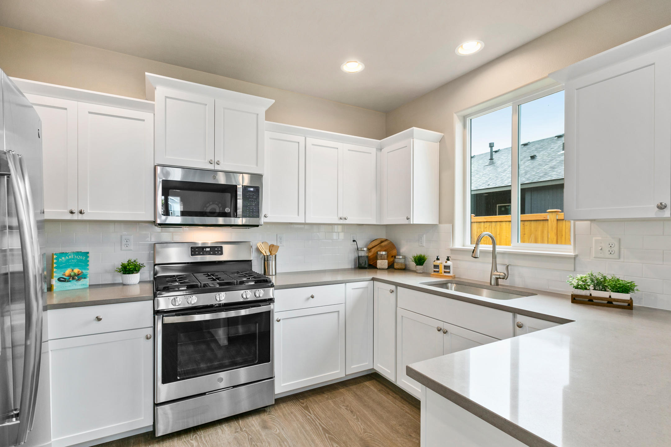 Mckenzie Meadow Vill - Residential