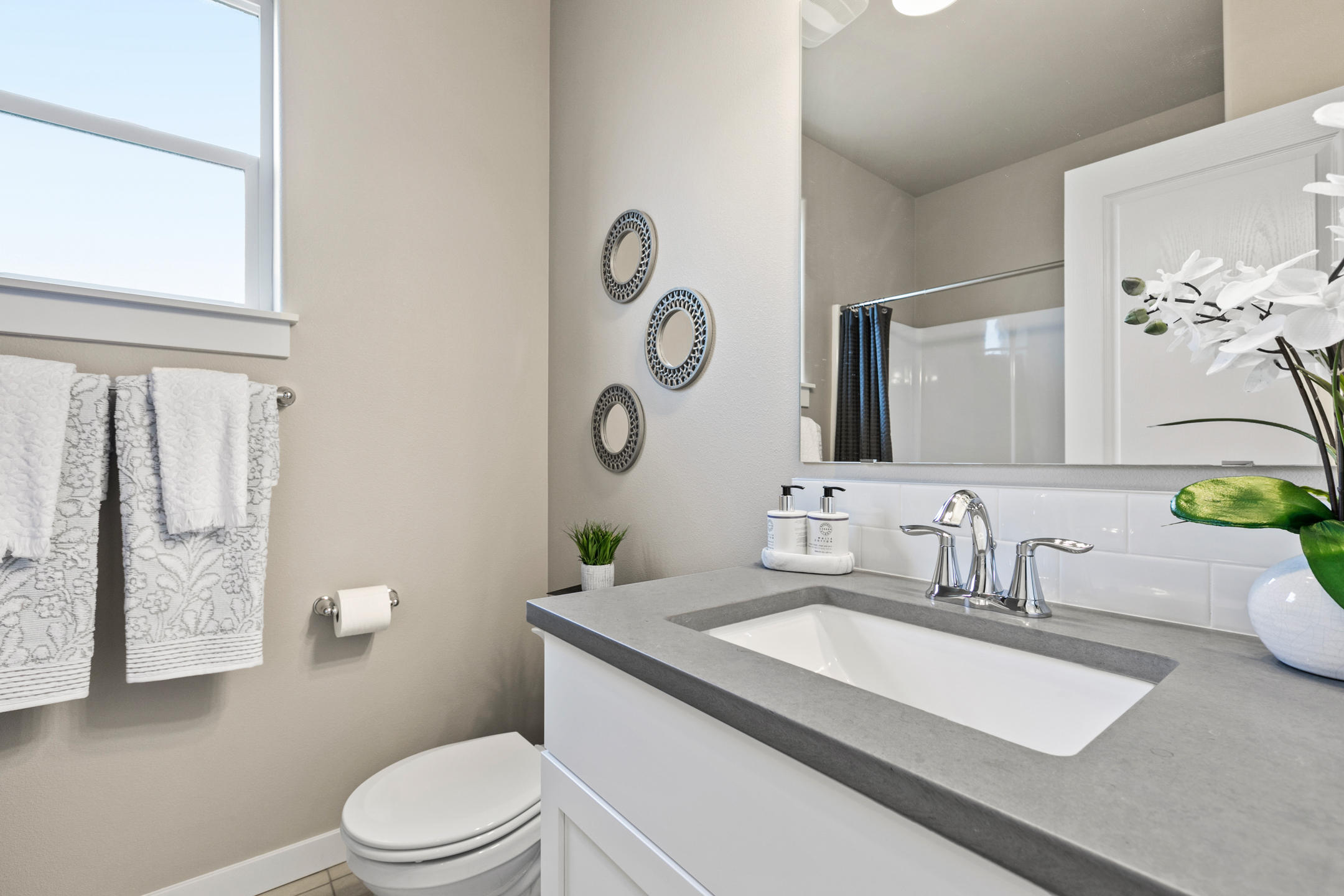 Mckenzie Meadow Vill - Residential