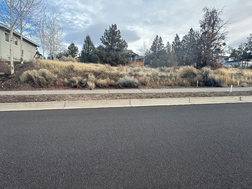 Discover the perfect location for your dream home on this spacious residential lot in one of Madras' most desirable neighborhoods. Nestled in a serene setting, this property offers stunning mountain views that create a picturesque backdrop year-round. With utilities conveniently close by, building your ideal home has never been easier. Enjoy the tranquility of this sought-after area while being just minutes from schools, parks, and local amenities. Don't miss this rare opportunity to own a prime piece of Madras real estate!