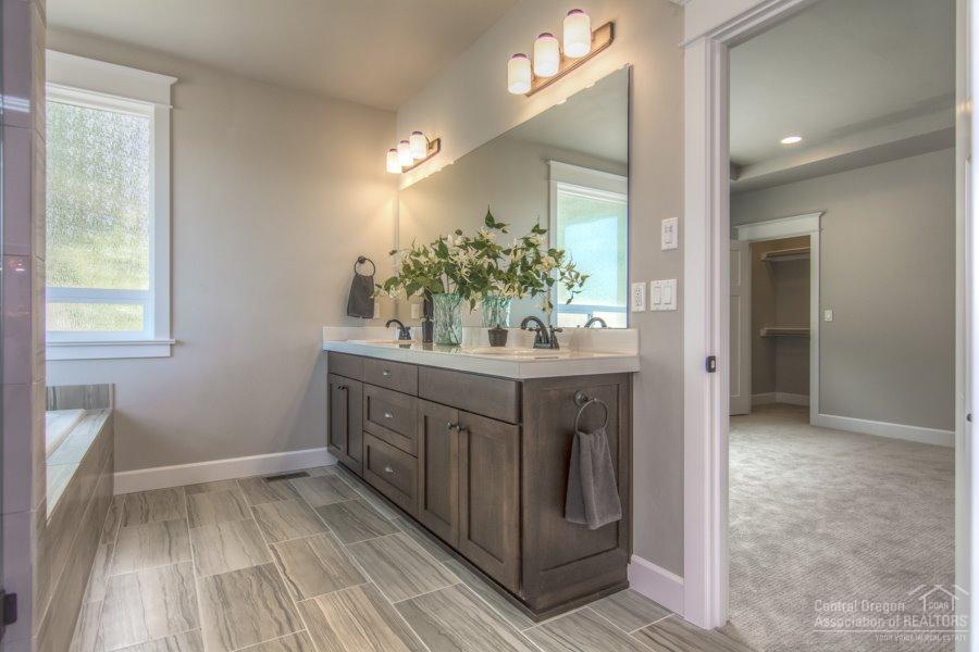 River Rim - Residential