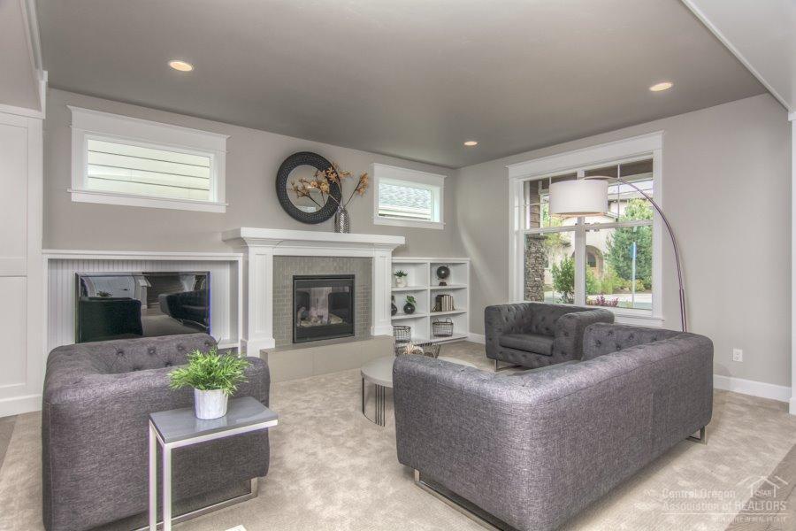 River Rim - Residential