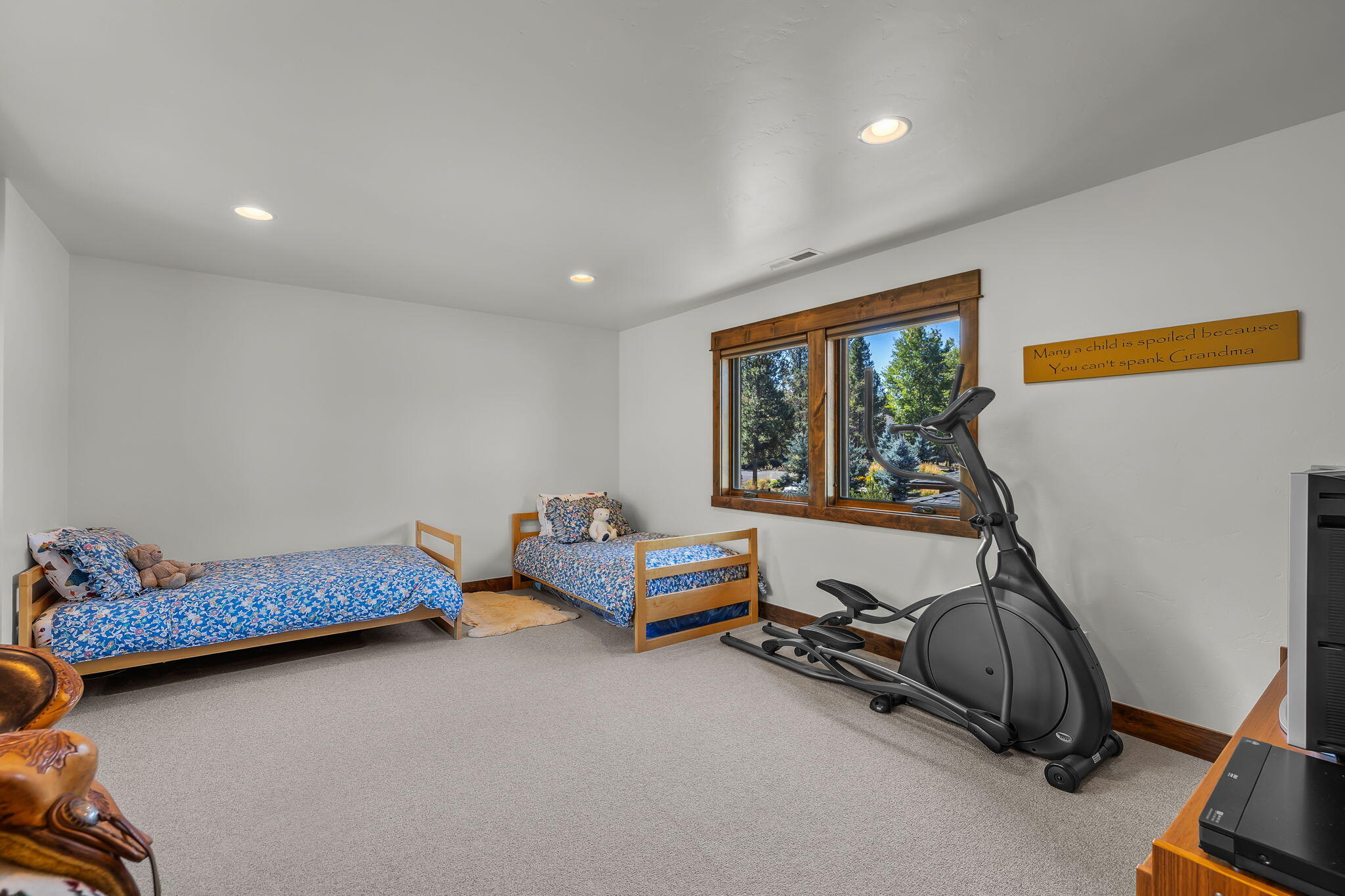 Fairway Crest Village - Residential