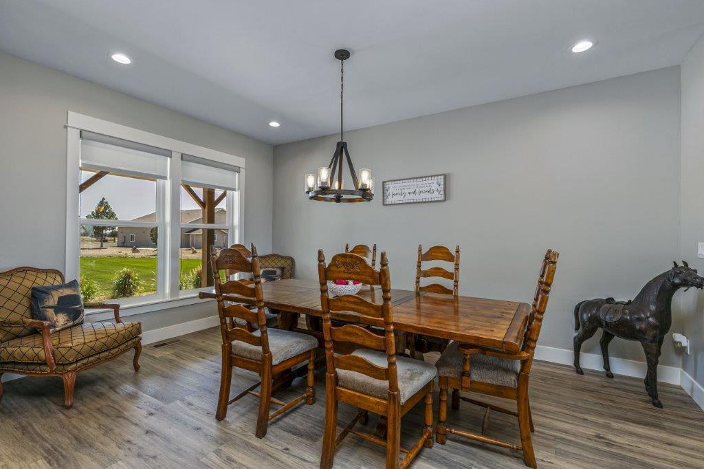 12512 SW Cornett Loop