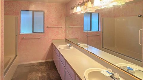 Tiny photo for 1023 NE Primrose Place, Grants Pass, OR 97526 (MLS # 220212771)