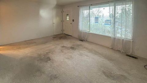 Tiny photo for 1023 NE Primrose Place, Grants Pass, OR 97526 (MLS # 220212771)