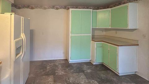 Tiny photo for 1023 NE Primrose Place, Grants Pass, OR 97526 (MLS # 220212771)