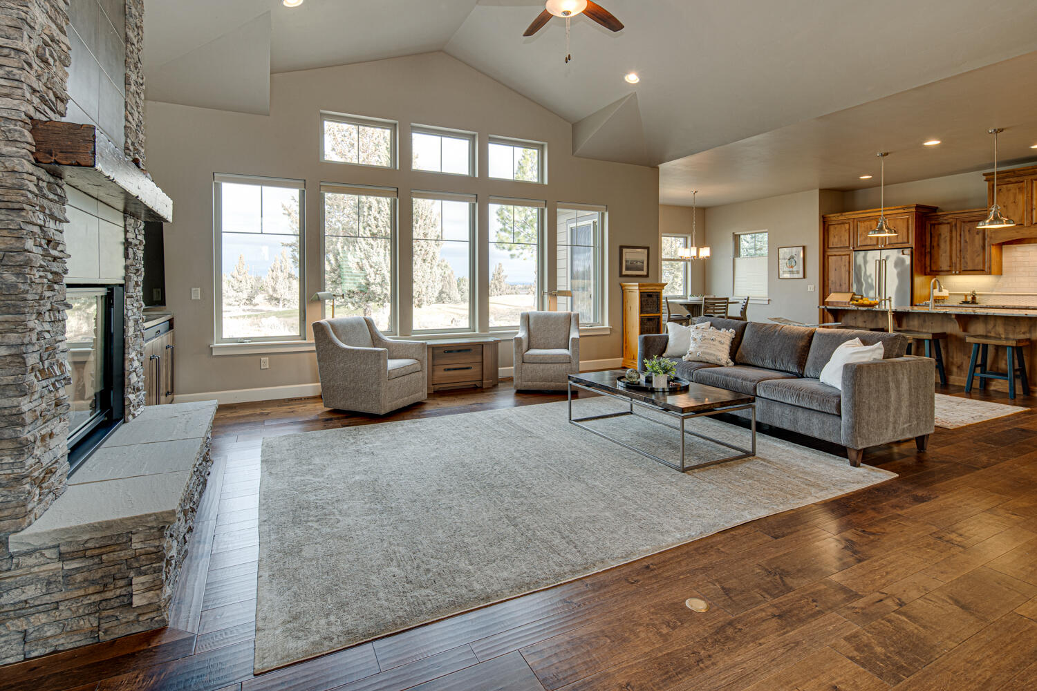 Eagle Crest - Residential