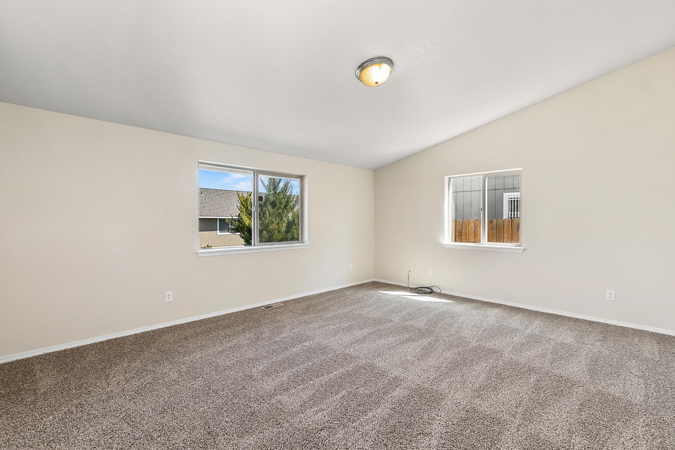 The Pines at Madras - Residential