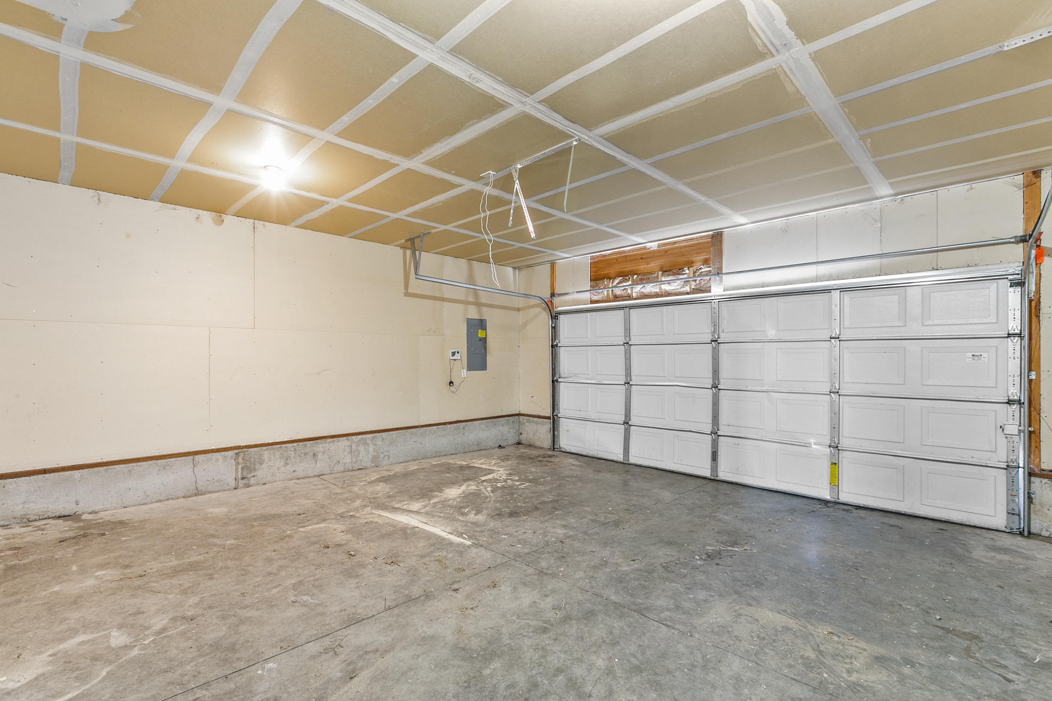 The Pines at Madras - Residential