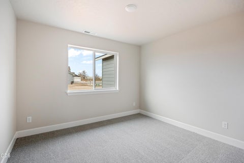Tiny photo for 1172 NW Fairway Road #148, Madras, OR 97741 (MLS # 220223907)