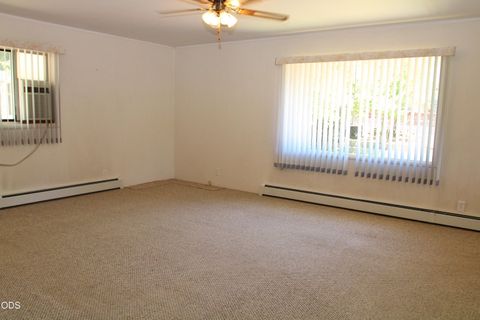 Tiny photo for 1221 N Eldorado Avenue, Klamath Falls, OR 97601 (MLS # 220223148)