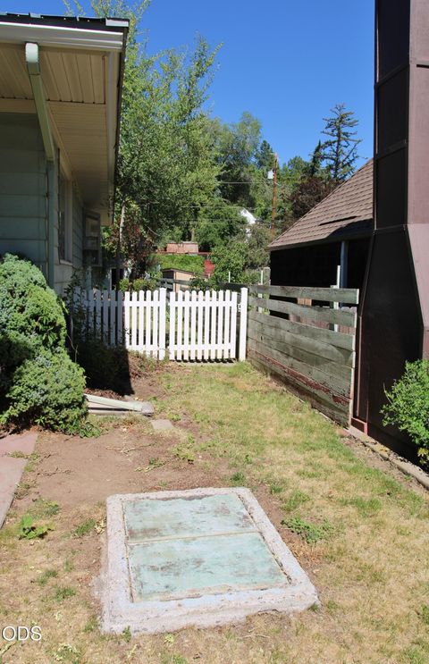 Tiny photo for 1221 N Eldorado Avenue, Klamath Falls, OR 97601 (MLS # 220223148)