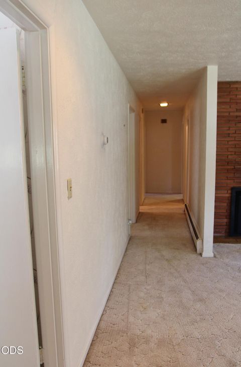 Tiny photo for 1221 N Eldorado Avenue, Klamath Falls, OR 97601 (MLS # 220223148)