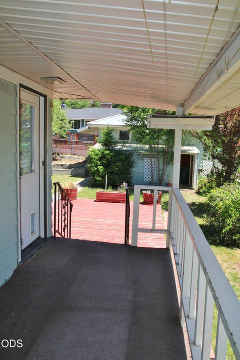 Tiny photo for 1221 N Eldorado Avenue, Klamath Falls, OR 97601 (MLS # 220223148)