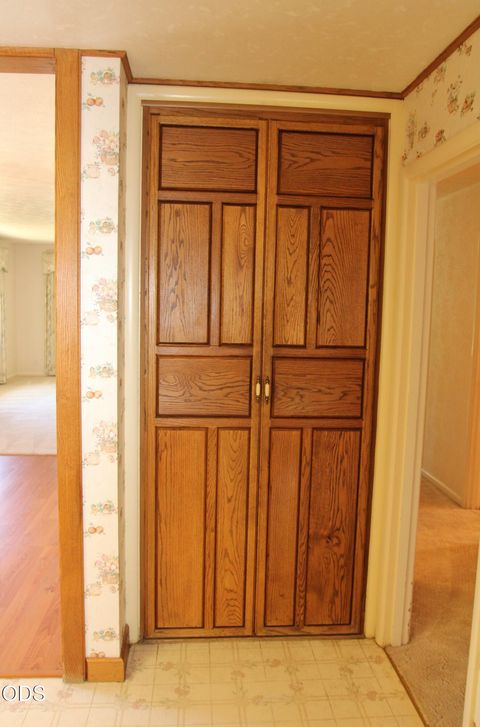 Tiny photo for 1221 N Eldorado Avenue, Klamath Falls, OR 97601 (MLS # 220223148)
