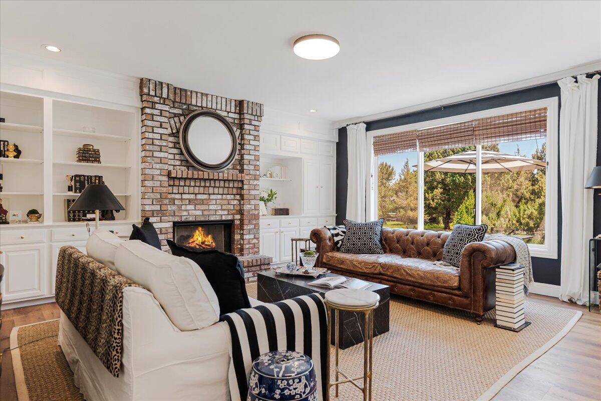 Eagle Crest - Residential