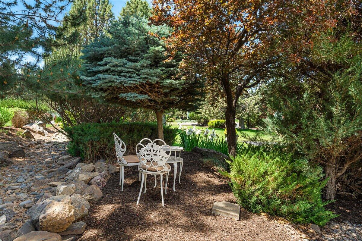 Eagle Crest - Residential