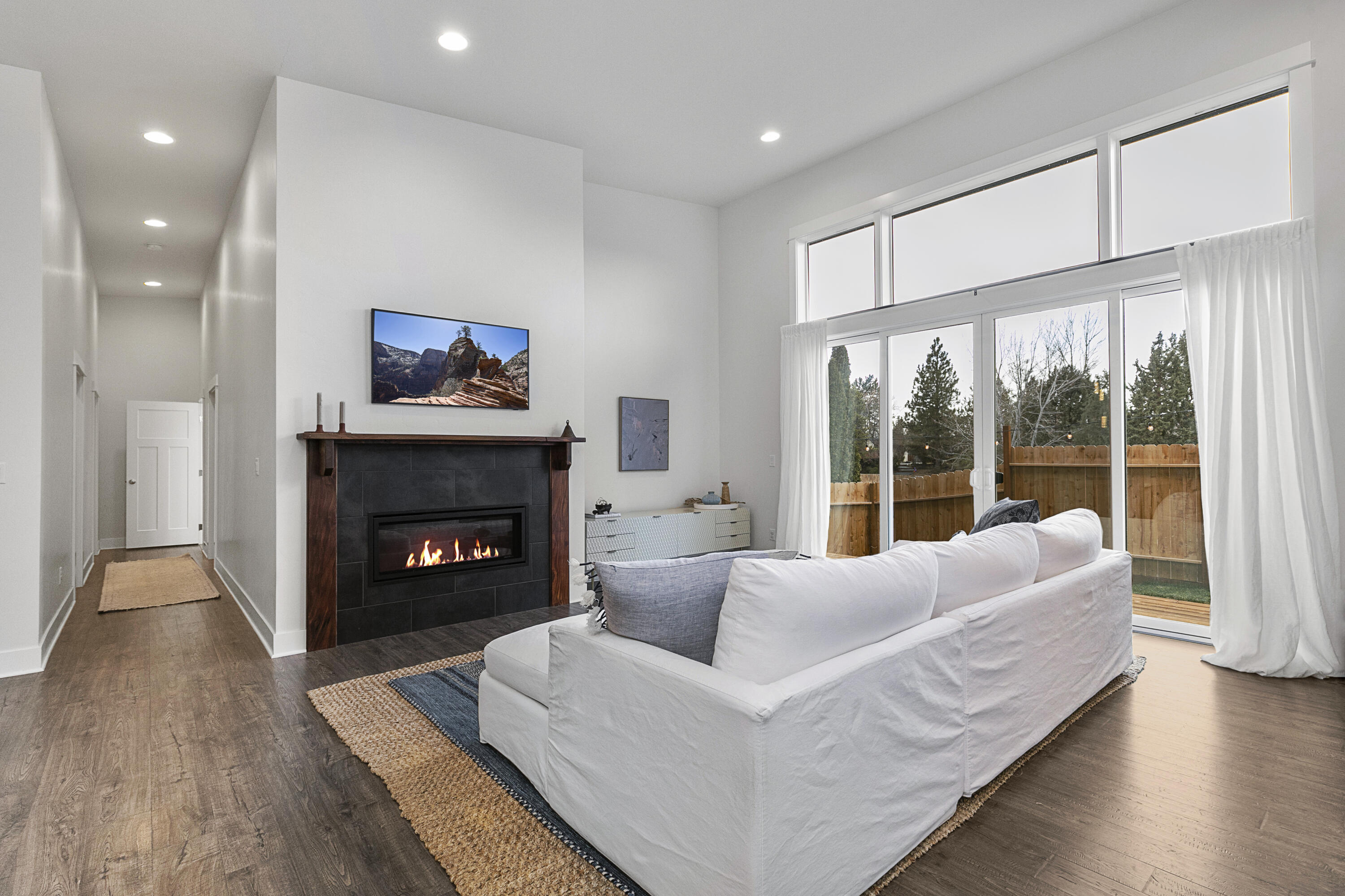 Majestic - Residential