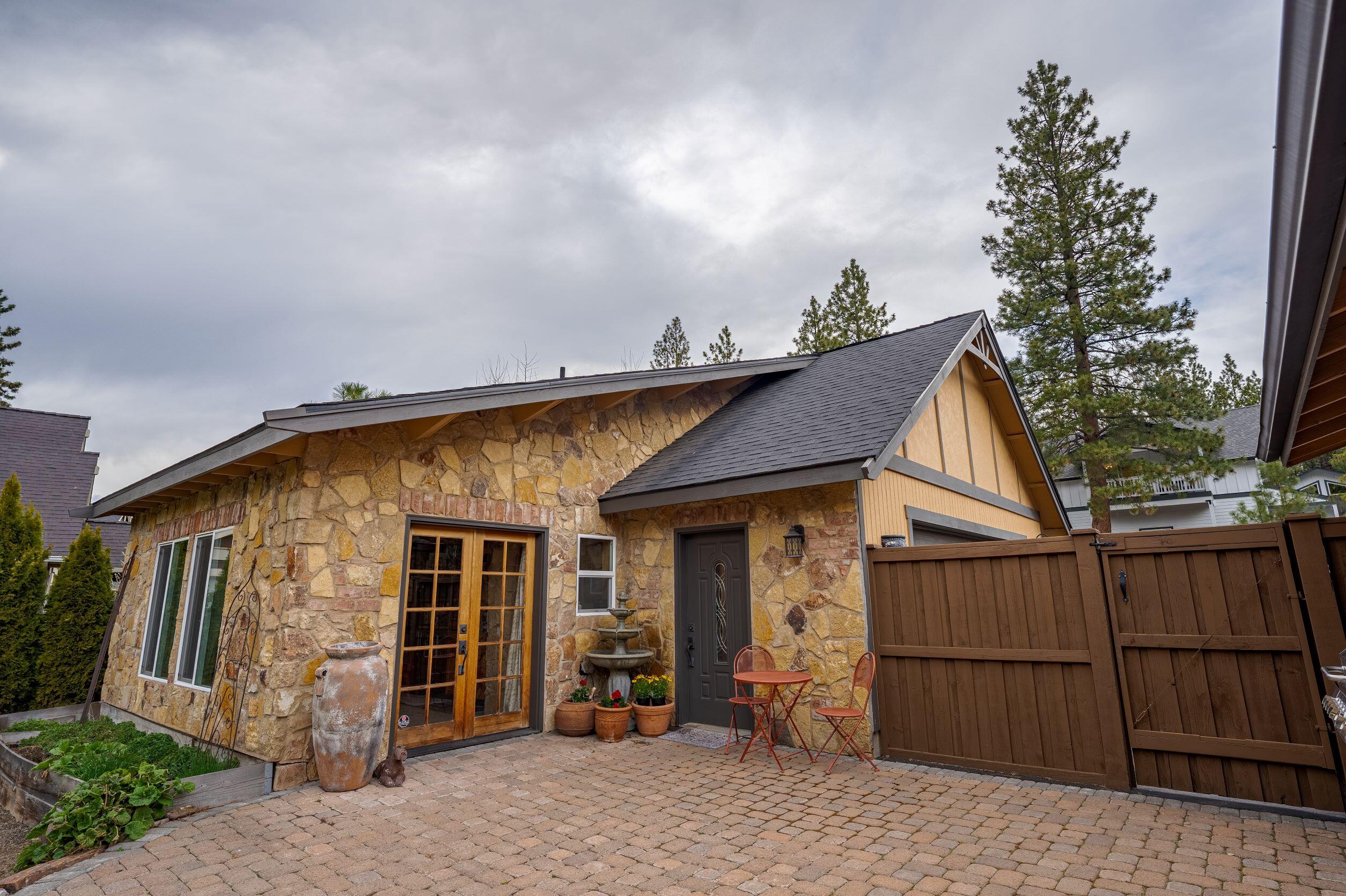 Valhalla Heights - Residential