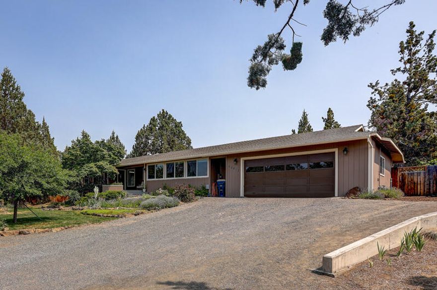 Private Bend Location Ranch Rambler on Half Acre! Wonderful single level 1827sf custom 4Bd/2Ba home, big covered front porch, tiled entry & extensive wood-lam flooring, Great Room w/window seat, open dining/kitchen w/new Gas R/O, pantry, separate family/rec room, 4th Bed makes a great office, master suite w/direct access to back deck, tiled vanity & large tiled shower, laundry room w/wash basin, upgraded vinyl thermal windows, attached 2+ car garage w/great storage, finished & insulated + wash basin, large driveway w/RV-Trailer parking, huge fenced backyard w/storage building & greenhouse, 9-zone sprinklers & new exterior paint in 2019!
