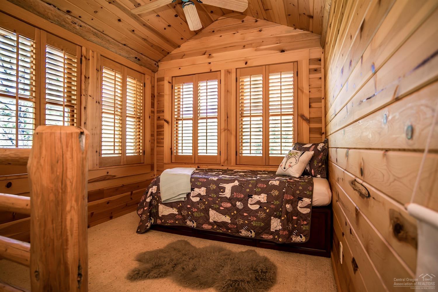 Broken Top - Residential