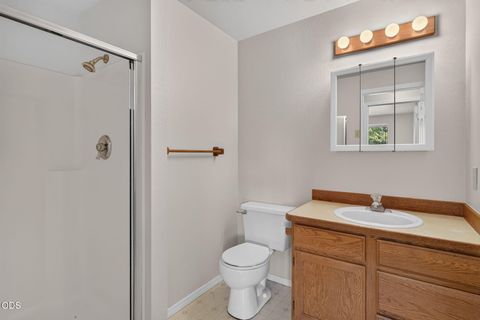 Tiny photo for 1545 SW 17th Street, Redmond, OR 97756 (MLS # 220225849)