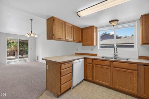 Tiny photo for 1545 SW 17th Street, Redmond, OR 97756 (MLS # 220225849)