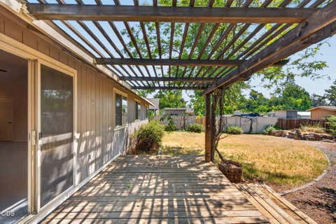 Tiny photo for 1545 SW 17th Street, Redmond, OR 97756 (MLS # 220225849)