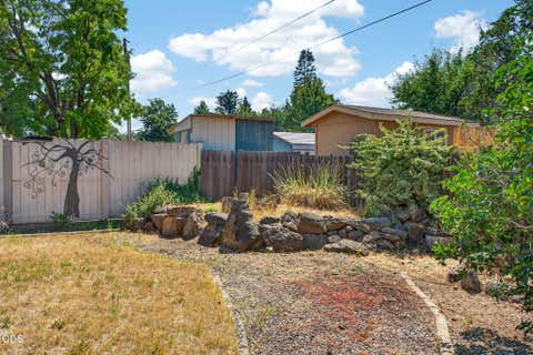 Tiny photo for 1545 SW 17th Street, Redmond, OR 97756 (MLS # 220225849)