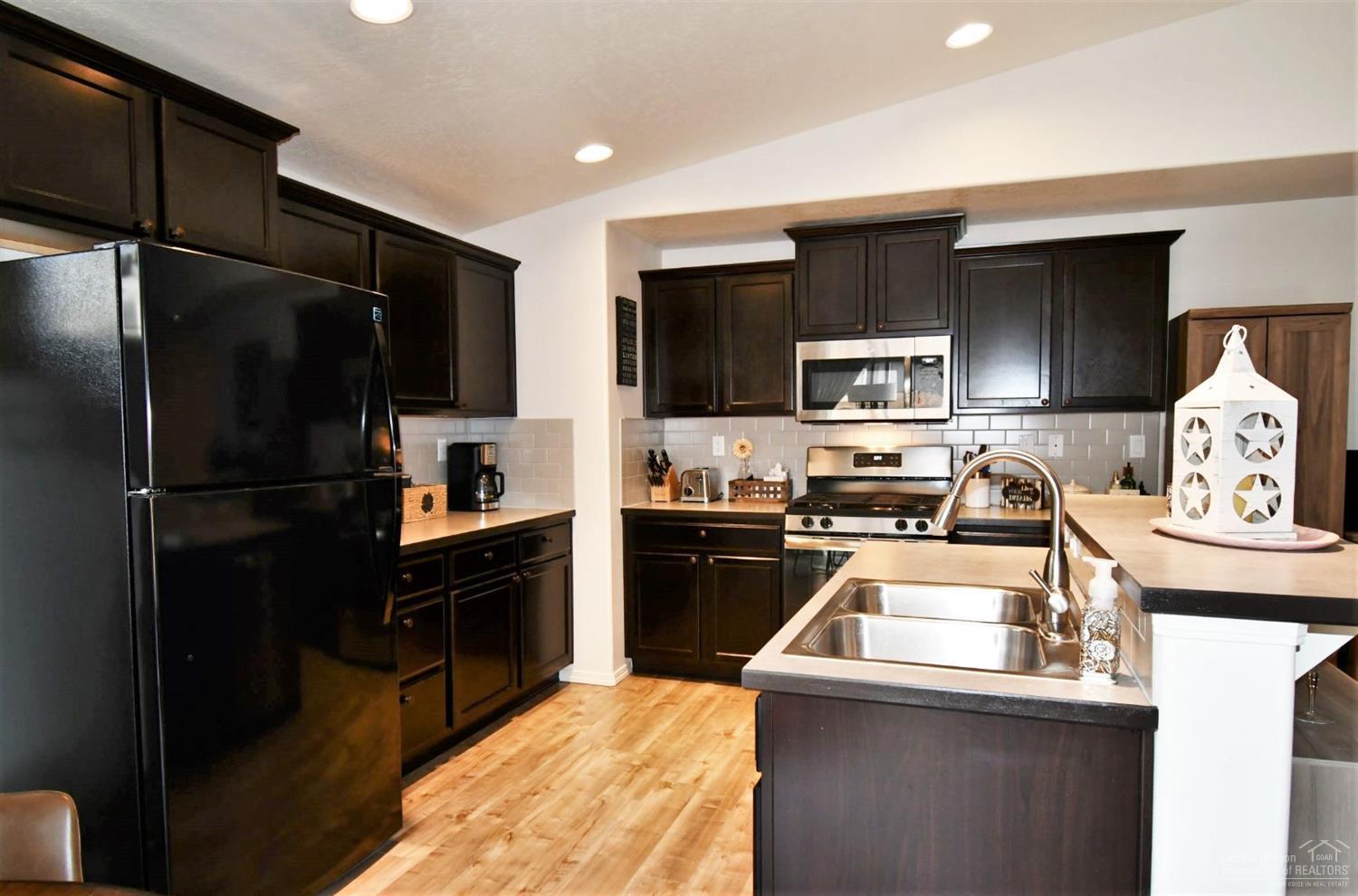 Pettigrew Place - Residential