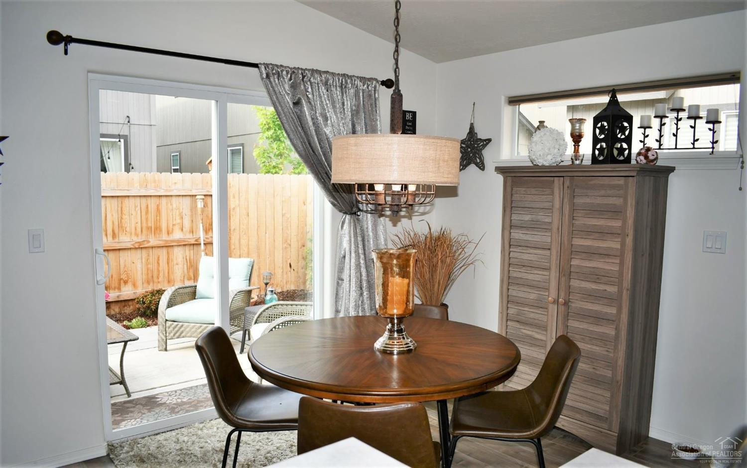 Pettigrew Place - Residential