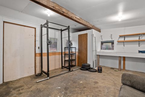 Tiny photo for 330 Tunnel Creek Road, Grants Pass, OR 97526 (MLS # 220213844)