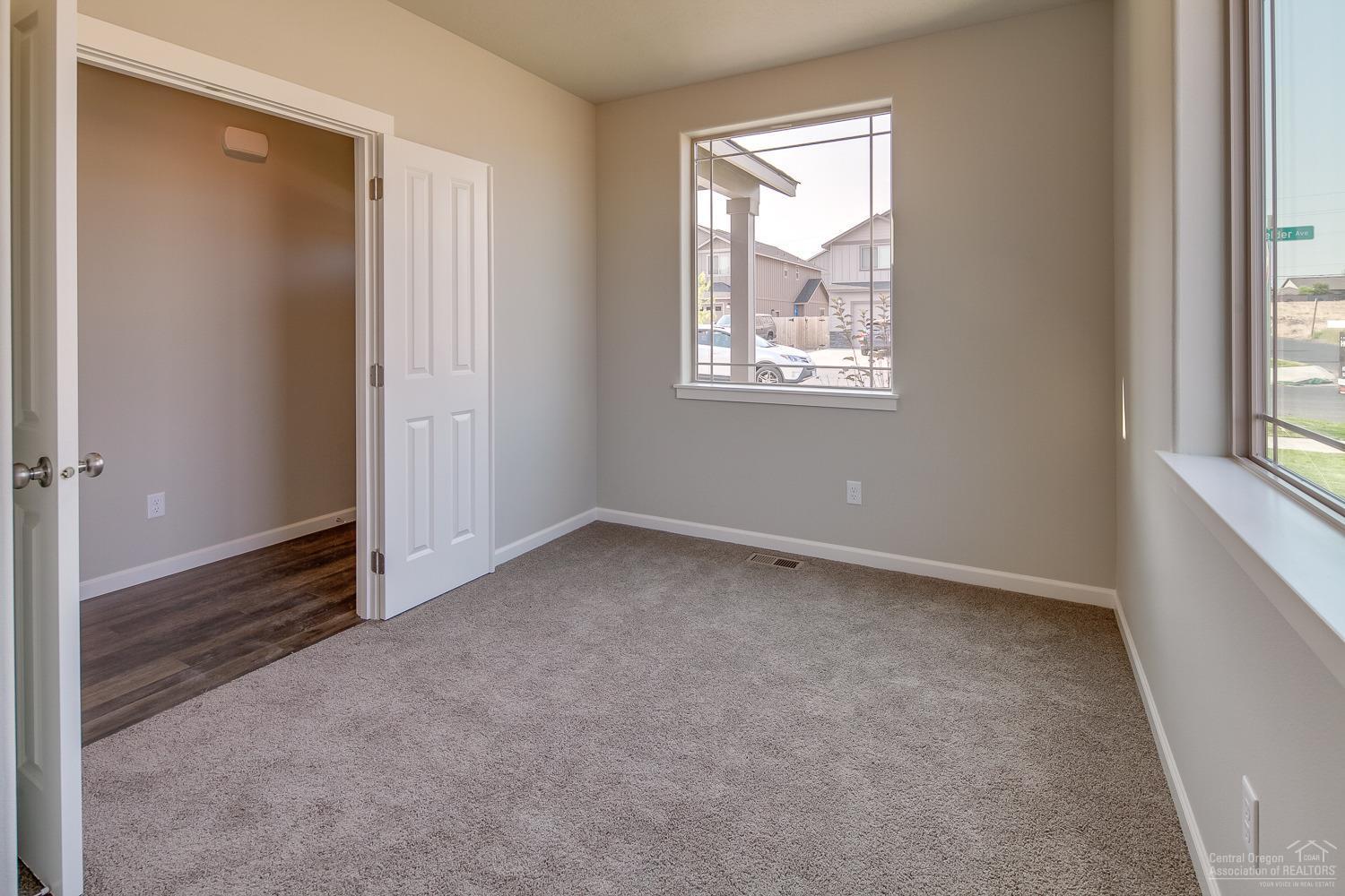 Fieldstone Crossing - Residential