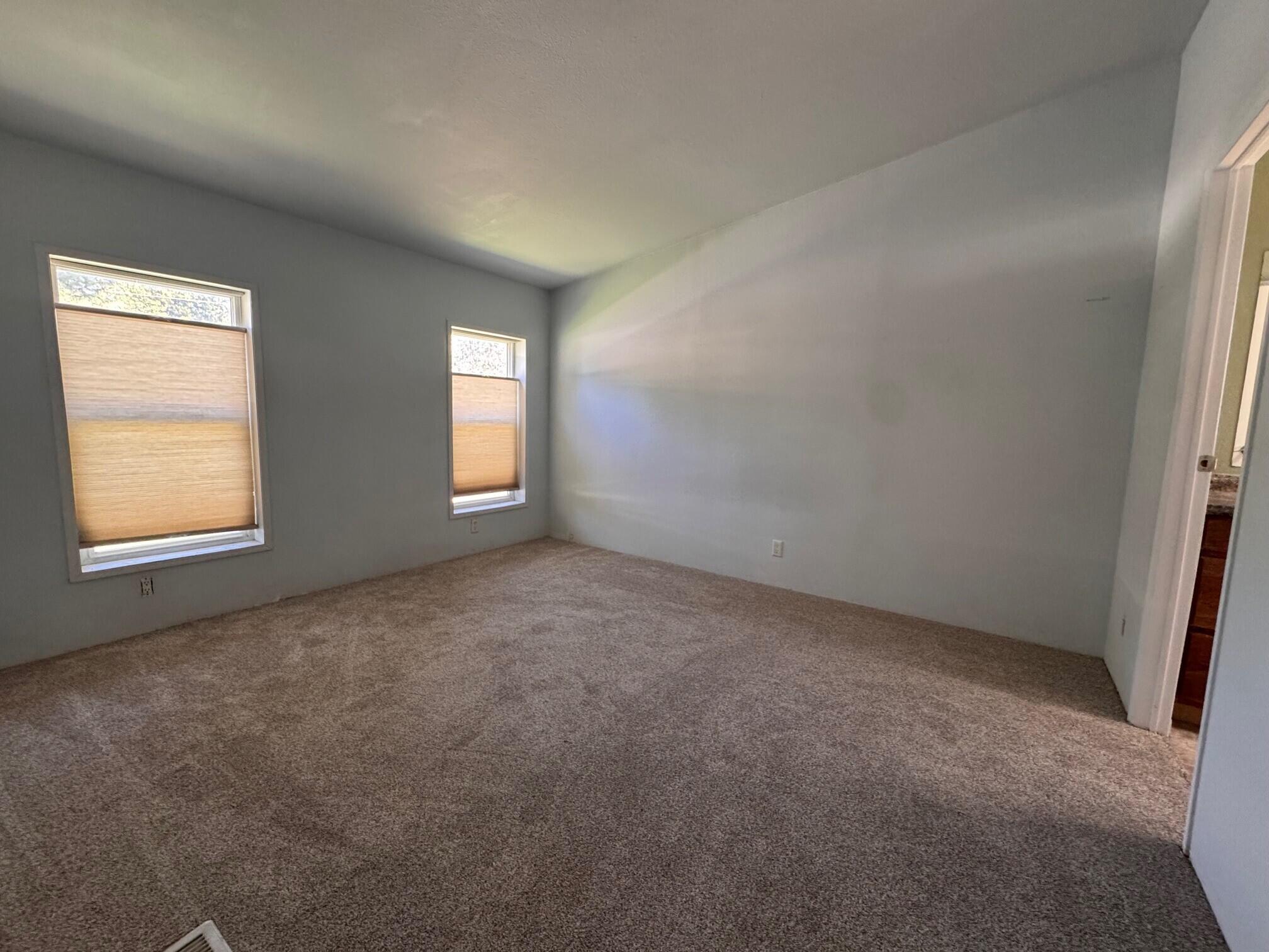 Romaine Village - Residential