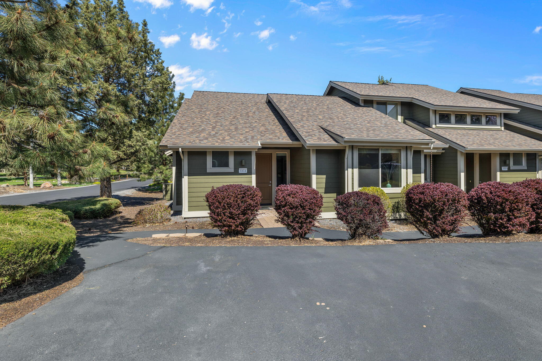 Ridge At Eagle Crest - Residential