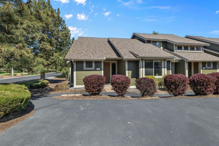 Tranquility starts here! End Unit / Creekside of Eagle Crest. Envision the oasis from your spacious back patio. Relaxing at the fire, watching the ducks swim in the creek, feeling the canopy of the trees as the deer walk by. Common areas offer expansive green grounds with foliage to create a peaceful setting. Home features: Single level, 2B/2B, vaulted ceilings, open concept floor plan with built-in entertainment center and gas fireplace, soaking tub, double vanity, and large bedrooms. New furnace and hot water heater 2023. Ample enclosed storage off of the front and back patios. This unit is steps away from the pool/gym and pickleball. Eagle Crest amenities offered: 3 gyms/3 pools/a spa/hiking/paved trails/public lands. Other perks: Lodging, restaurants & is home to 3 beautifully maintained golf courses. Primary residence / short-term rental. Ask your agent to see the inclusion list. Most items stay.