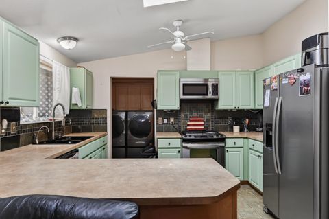 Tiny photo for 15495 Federal Road, La Pine, OR 97739 (MLS # 220218848)