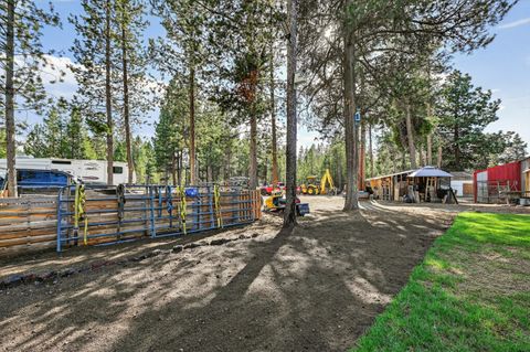 Tiny photo for 15495 Federal Road, La Pine, OR 97739 (MLS # 220218848)