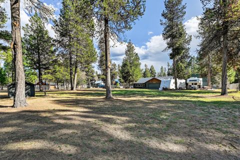 Tiny photo for 15495 Federal Road, La Pine, OR 97739 (MLS # 220218848)