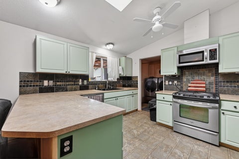 Tiny photo for 15495 Federal Road, La Pine, OR 97739 (MLS # 220218848)