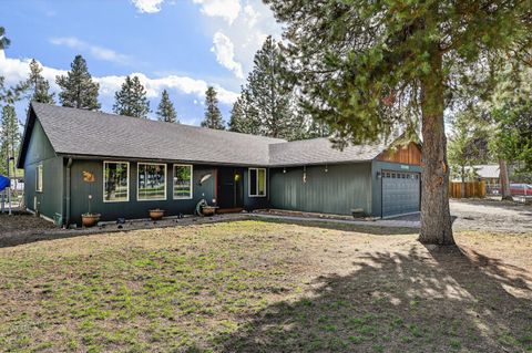 Tiny photo for 15495 Federal Road, La Pine, OR 97739 (MLS # 220218848)