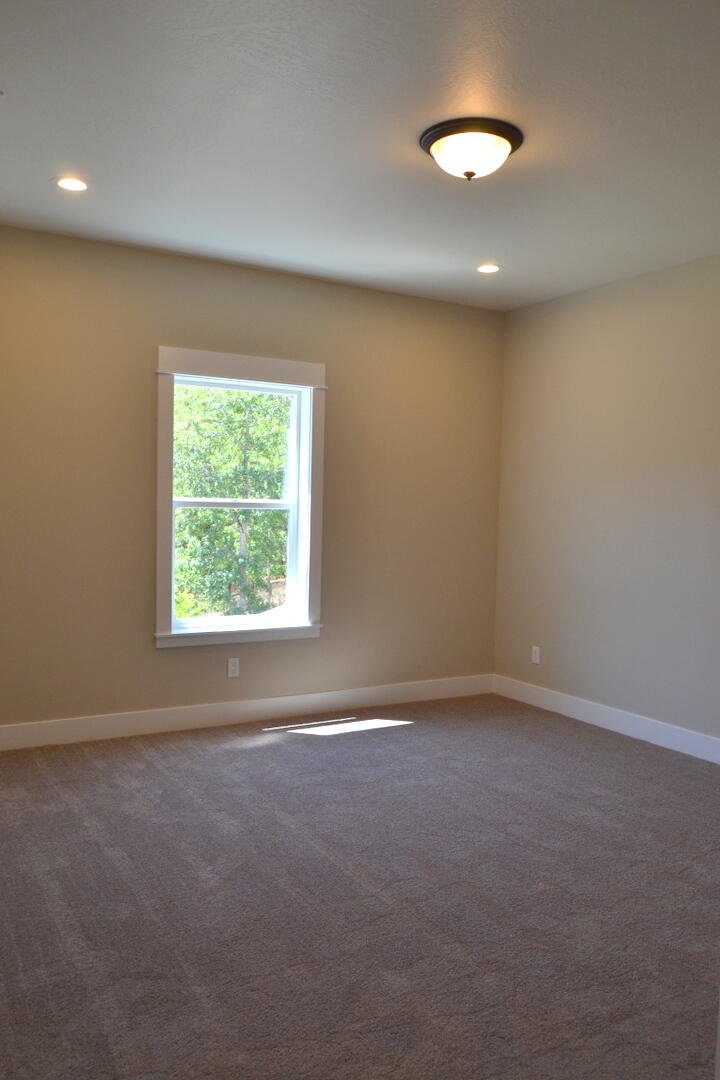 The Pinnacle At Meadow Wood - Residential