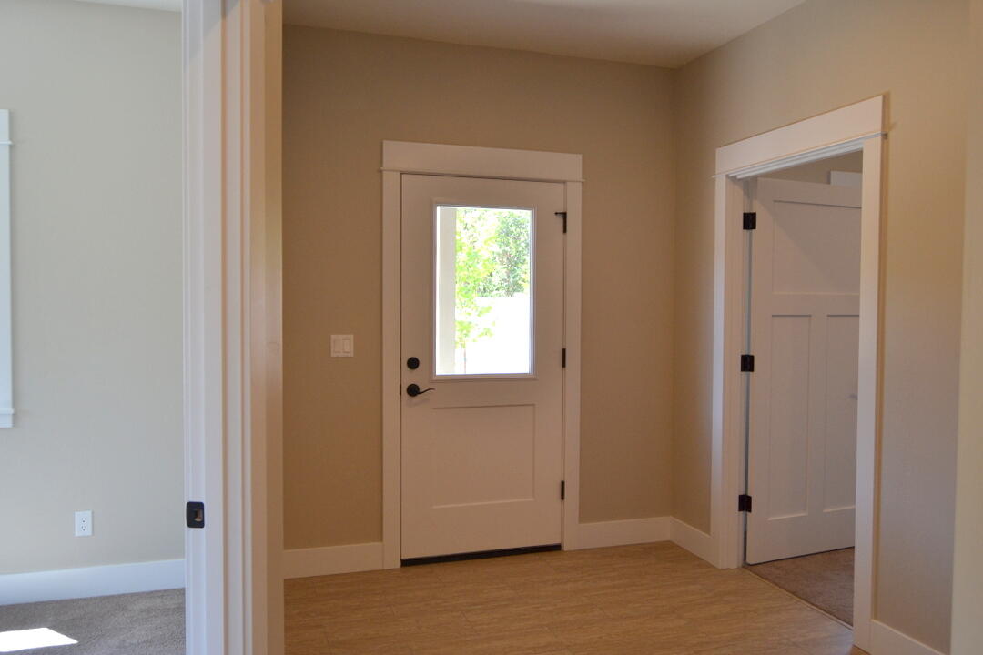 The Pinnacle At Meadow Wood - Residential