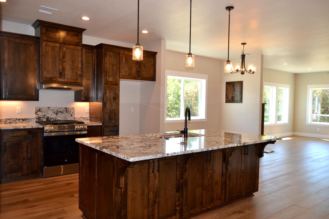 The Pinnacle At Meadow Wood - Residential