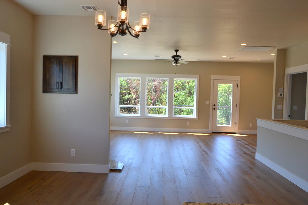 The Pinnacle At Meadow Wood - Residential