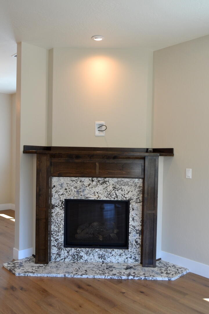 The Pinnacle At Meadow Wood - Residential